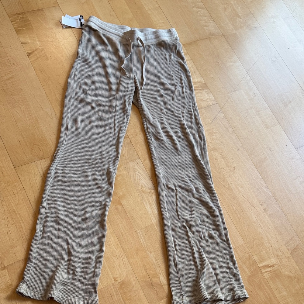 Artizia TNA Waffle Knit Pants in Cream
